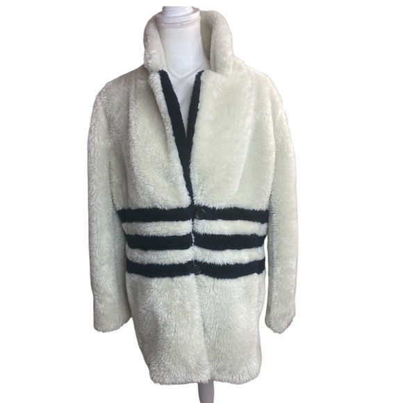 J Crew Faux Fur Teddy Coat - Picture 2 of 13